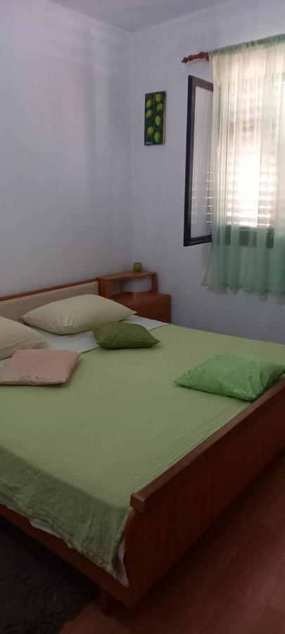 Apartmani Kunjasic ตริสเตนิก ภายนอก รูปภาพ