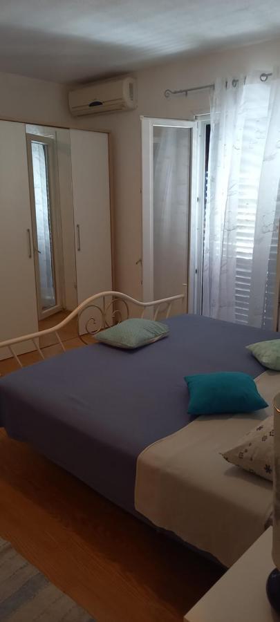 Apartmani Kunjasic ตริสเตนิก ภายนอก รูปภาพ
